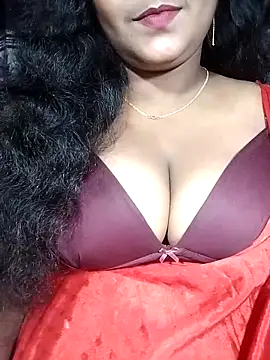 YERY HOT online show from November 2025 05:46:02 PM