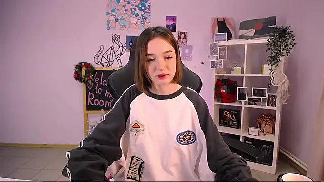 MiniSofy online show from January 2025 12:07:01 PM