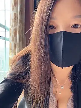 Snapshot of SSSniang- chatting on October 2025 06:37:02 AM SSSniang- online show from October 2025 06:37:02 AM