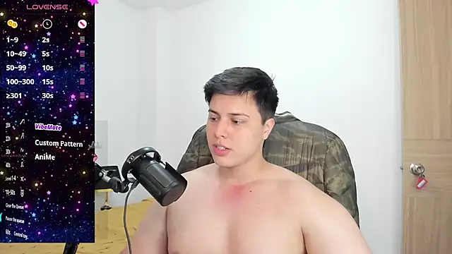 Snapshot of Thom_Ohtani chatting on September 2025 08:03:01 PM Thom Ohtani online show from September 2025 08:03:01 PM