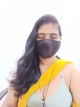 Snapshot of Lucky-Deepthi chatting on June 2026 02:47:02 AM Lucky-Deepthi online show from June 2026 02:47:02 AM