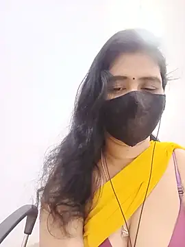 Snapshot of Lucky-Deepthi chatting on June 2026 07:38:02 PM Lucky-Deepthi online show from June 2026 07:38:02 PM