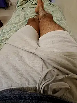 Snapshot of shrenik34 chatting on January 2025 04:34:01 AM shrenik34 online show from January 2025 04:34:01 AM