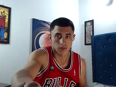 Snapshot of Cris_steban1 chatting on February 2026 05:48:02 AM Cris steban1 online show from February 2026 05:48:02 AM