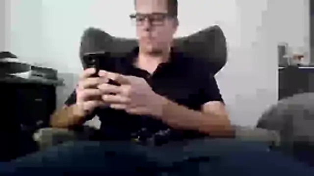 anto7207 online show from December 2025 03:52:01 PM