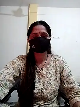 Snapshot of priyancyfun chatting on January 2025 11:01:01 AM priyancyfun online show from January 2025 11:01:01 AM