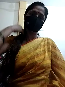 Snapshot of priyancyfun chatting on February 2025 04:57:02 PM priyancyfun online show from February 2025 04:57:02 PM