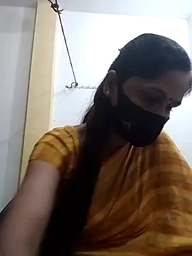 Snapshot of priyancyfun chatting on February 2025 01:01:01 PM priyancyfun online show from February 2025 01:01:01 PM