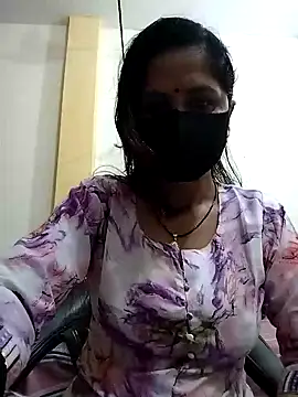 Snapshot of priyancyfun chatting on February 2025 01:19:02 AM priyancyfun online show from February 2025 01:19:02 AM