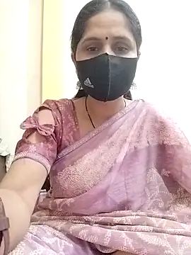 Snapshot of priyancyfun chatting on February 2025 04:45:02 PM priyancyfun online show from February 2025 04:45:02 PM