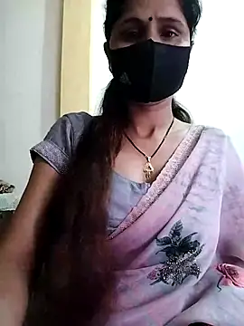 Snapshot of priyancyfun chatting on February 2025 06:39:01 AM priyancyfun online show from February 2025 06:39:01 AM