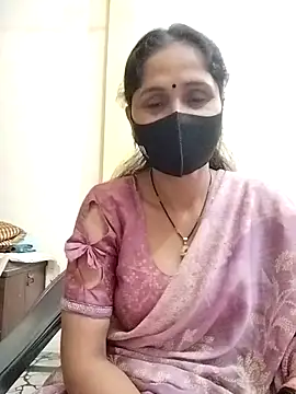 Snapshot of priyancyfun chatting on March 2025 12:01:02 PM priyancyfun online show from March 2025 12:01:02 PM