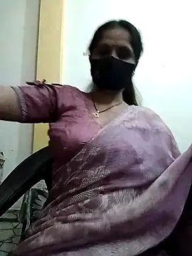 Snapshot of priyancyfun chatting on March 2025 04:41:01 PM priyancyfun online show from March 2025 04:41:01 PM