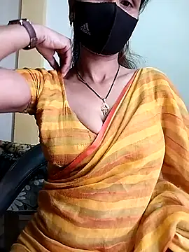 Snapshot of priyancyfun chatting on March 2025 06:54:02 AM priyancyfun online show from March 2025 06:54:02 AM