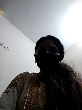 Snapshot of priyancyfun chatting on March 2025 05:57:01 AM priyancyfun online show from March 2025 05:57:01 AM