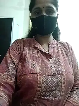 priyancyfun online show from November 2025 05:00:02 PM