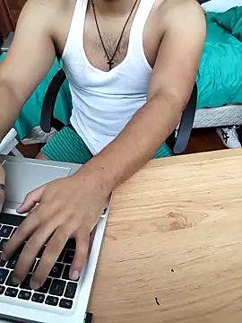pitorico bb online show from April 2026 05:48:01 PM