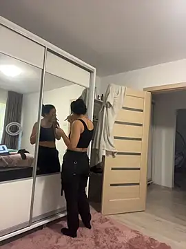 NNNoire online show from October 2025 12:28:02 PM