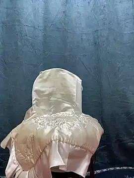 Maya mimi online show from January 2025 11:17:01 PM