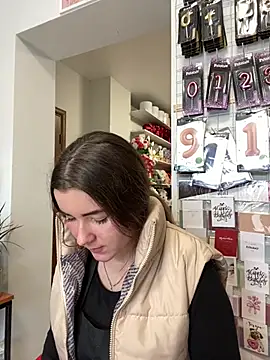 mewKate online show from March 2026 02:11:02 PM