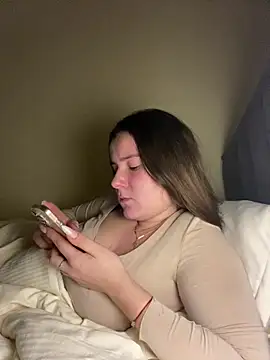 mewKate online show from March 2026 11:19:02 PM