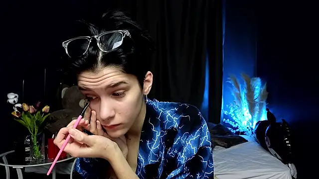 Snapshot of Hyeon_Jin chatting on March 2025 10:11:01 AM Hyeon Jin online show from March 2025 10:11:01 AM