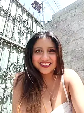 Adrianisx online show from January 2025 04:41:01 PM