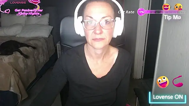 Snapshot of boeslaboes1 chatting on May 2026 05:20:02 PM boeslaboes1 online show from May 2026 05:20:02 PM
