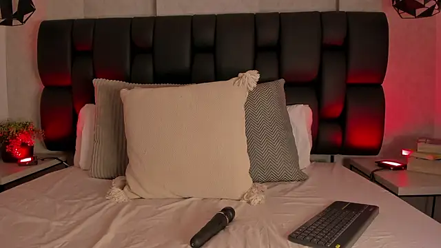 Blue Angell online show from February 2026 01:55:01 AM