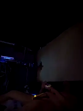 Snapshot of hesjustafriend chatting on January 2025 01:39:01 PM hesjustafriend online show from January 2025 01:39:01 PM