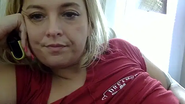 Snapshot of JennaLynn785 chatting on February 2025 07:53:01 PM JennaLynn785 online show from February 2025 07:53:01 PM