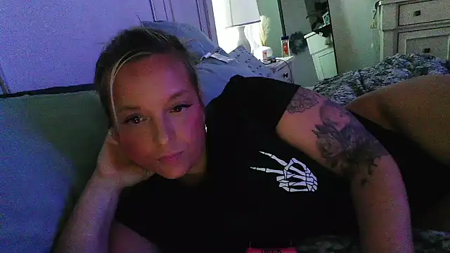 Snapshot of JennaLynn785 chatting on September 2025 03:34:02 PM JennaLynn785 online show from September 2025 03:34:02 PM