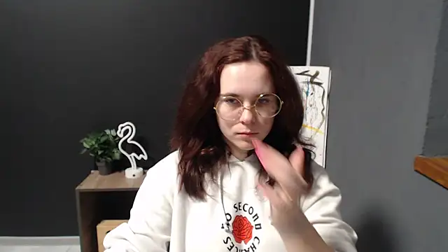 mini girly online show from February 2025 01:16:02 PM