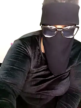 Samara-Bella online show from March 2025 01:00:01 AM