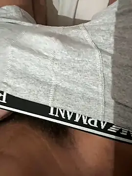 Snapshot of mdnn77 chatting on February 2025 05:29:01 PM mdnn77 online show from February 2025 05:29:01 PM