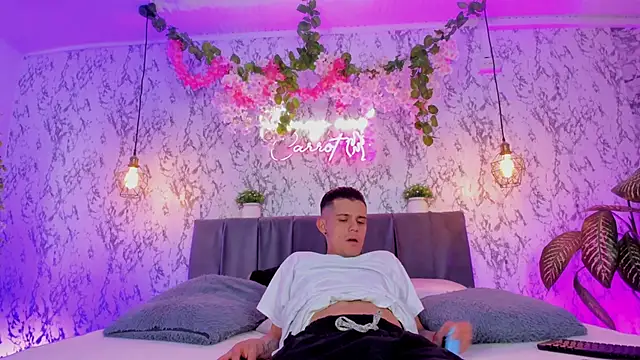 Bonny and carrot online show from March 2026 07:07:02 PM