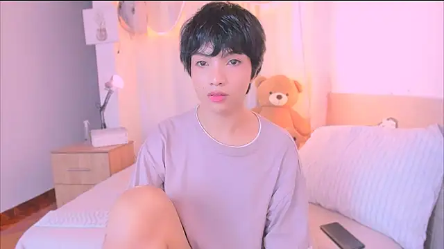 Snapshot of AllanYong18 chatting on November 2025 10:50:02 AM AllanYong18 online show from November 2025 10:50:02 AM