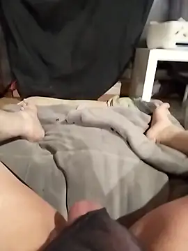 Snapshot of ludov17 chatting on January 2025 02:06:02 AM ludov17 online show from January 2025 02:06:02 AM