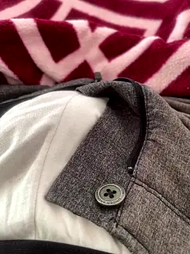 Snapshot of BCFZD chatting on November 2025 11:21:02 AM BCFZD online show from November 2025 11:21:02 AM