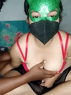 Queen princes online show from November 2025 05:57:01 AM