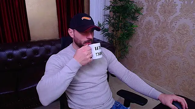 AdamJamesonn online show from February 2026 05:56:01 AM