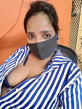 Lolitatamil online show from April 2026 07:48:01 PM