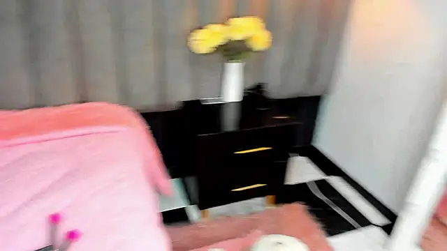 Snapshot of chelsea_bolton_ chatting on November 2025 01:00:02 PM chelsea bolton online show from November 2025 01:00:02 PM