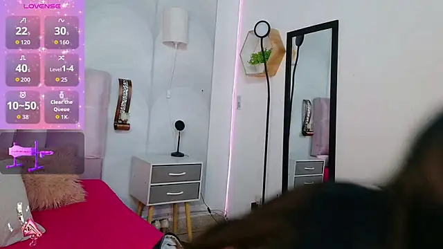 Snapshot of madison_oli chatting on November 2025 03:59:01 PM madison oli online show from November 2025 03:59:01 PM