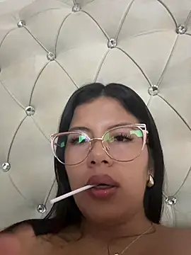 sweet dania  online show from January 2026 11:21:01 PM