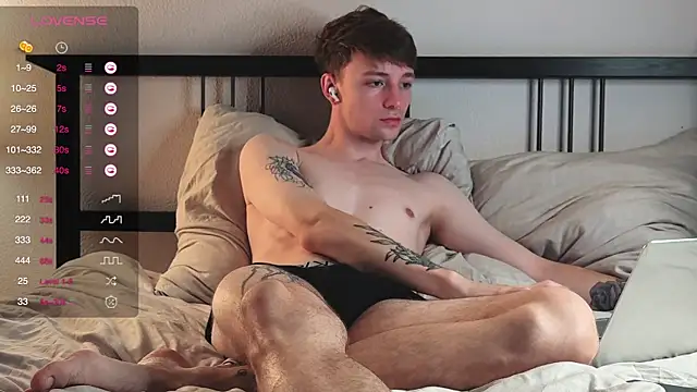 Calvin Polanski online show from October 2025 06:23:02 AM