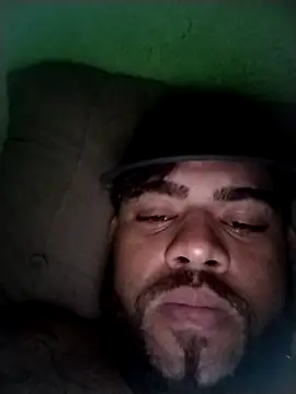 Snapshot of safado0027 chatting on October 2025 03:17:01 AM safado0027 online show from October 2025 03:17:01 AM