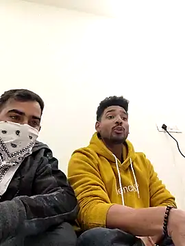 13lusty online show from January 2025 05:41:02 AM