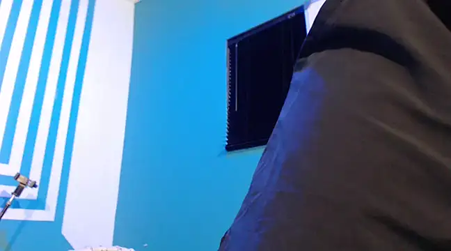 itsmeyes69 online show from February 2025 08:19:01 PM