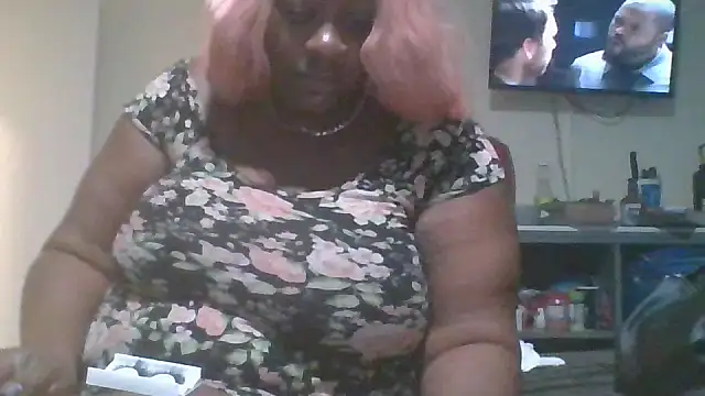 ExoticChocolit online show from September 2025 02:16:02 PM